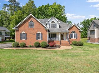 9118 Penny Bridge Ct, Midlothian, VA 23112