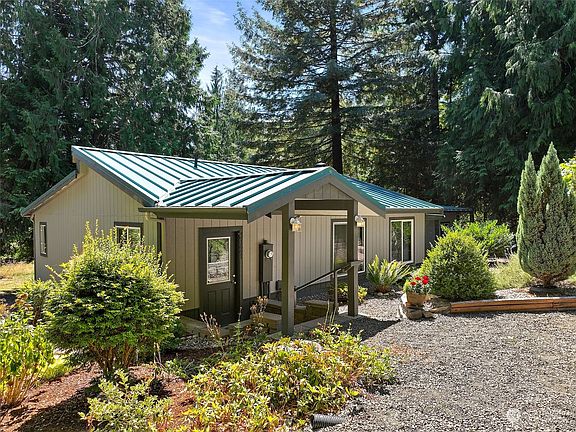 2nd image of 3121 189th Avenue NW