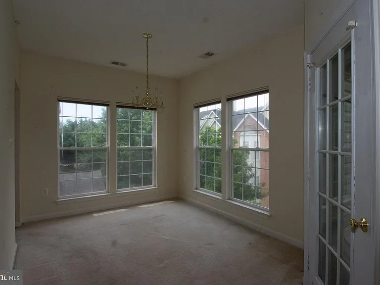 4139 Fountainside Ln — Photo 7