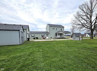 7158 New Harmony Rd, Martinsville, IN 46151