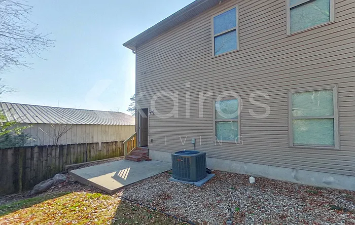 2013 Wilson Rd #B — Photo 15