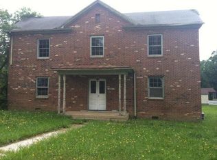 1601A Mecklenburg Ave, Victoria, VA 23974