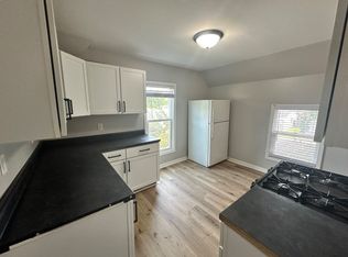 1020 Emerson Ave UNIT B, South Bend, IN 46615