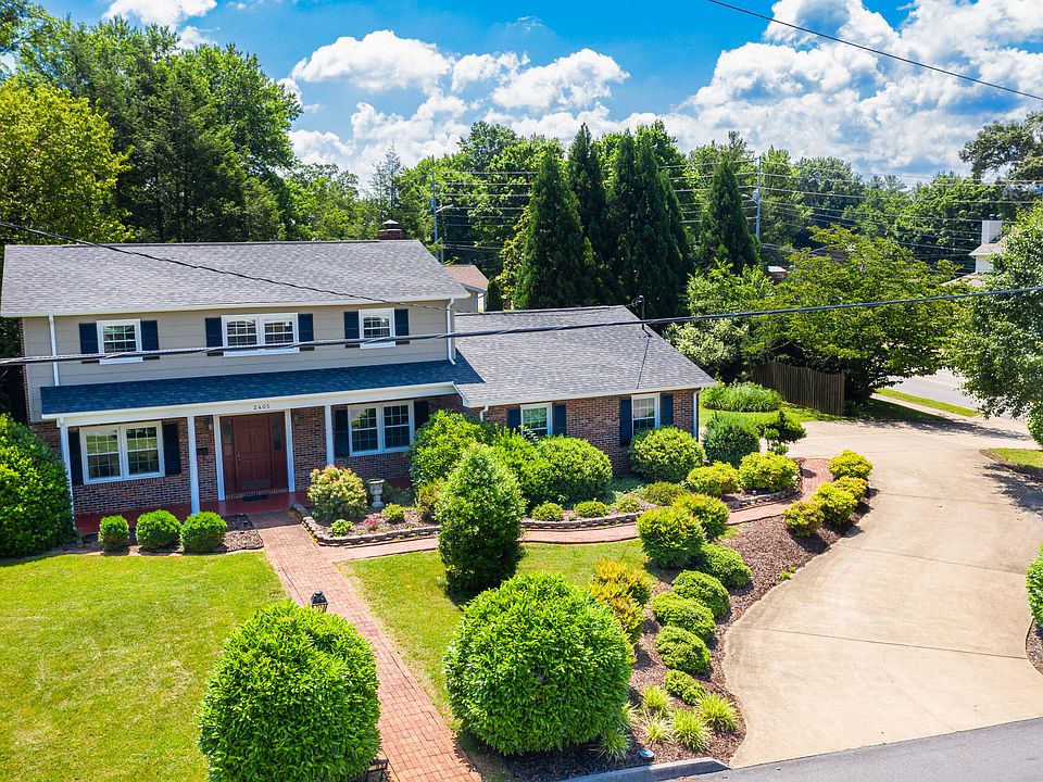 1st image of 2405 Camelot Cir