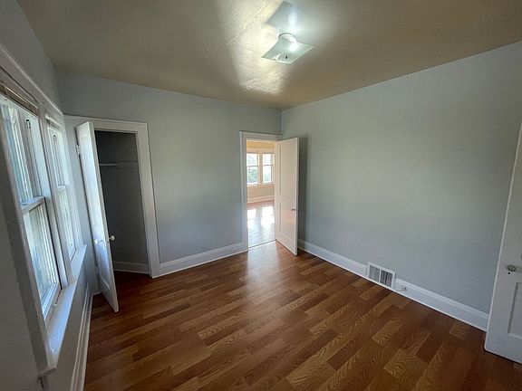 5th image of 3825-3827 N 10th St