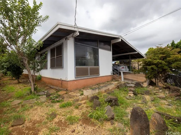 94-399 Apowale St, Waipahu, HI 96797