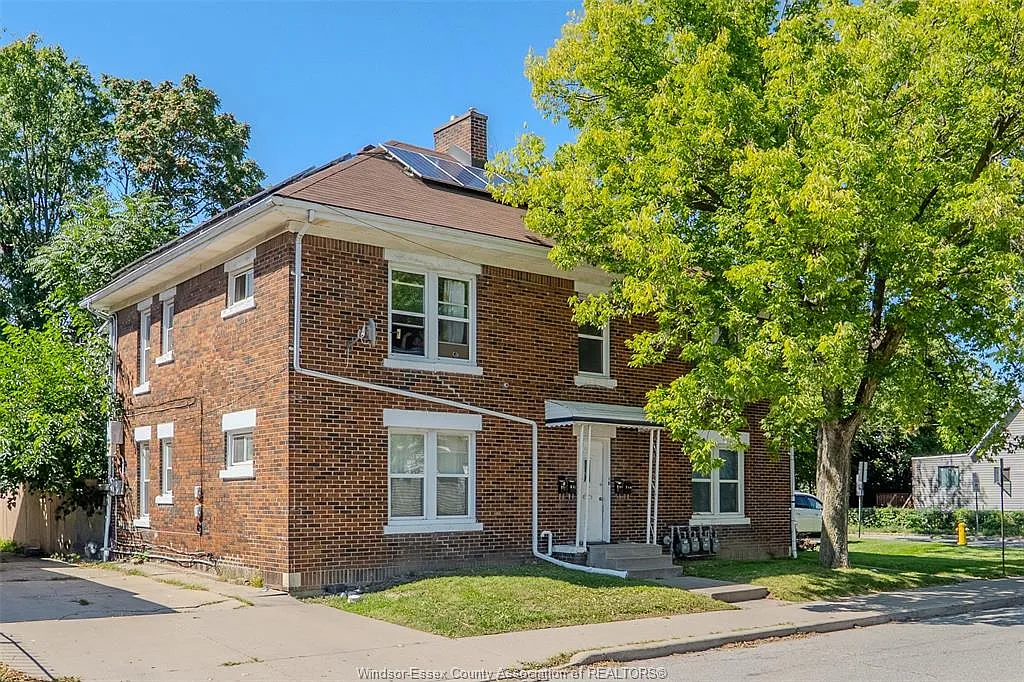723 Parent Ave — Photo 4