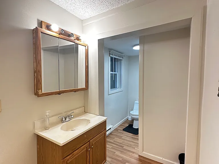 46 Saint Regis Ave #B — Photo 2