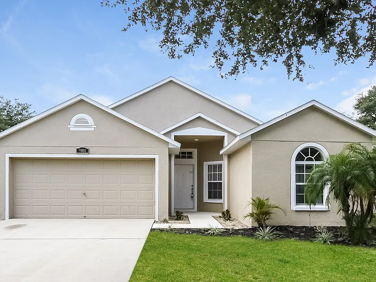 9801 Laurel Ledge Dr — Photo 1