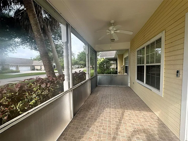 1641 Red Oak Ln — Photo 16
