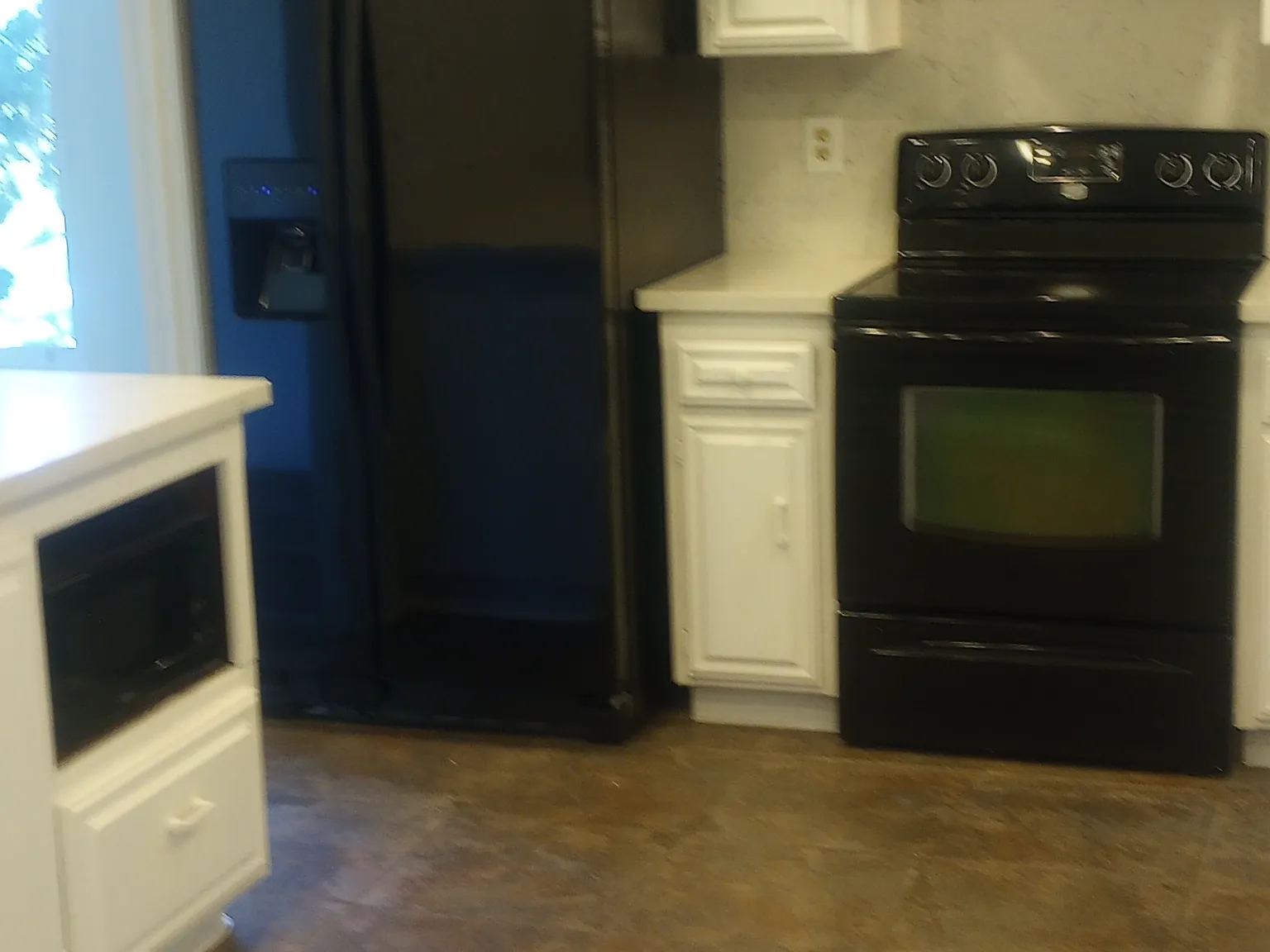 3 bed, 1562 sqft, $2,800 — Photo 3