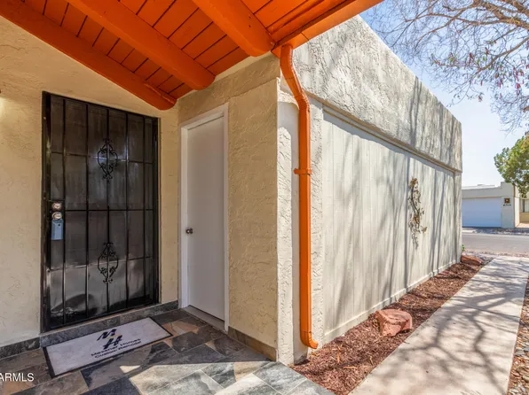 4758 W PALMAIRE Avenue, Glendale, AZ 85301