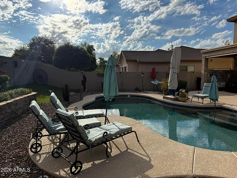 2245 W Clearview Trl — Photo 86