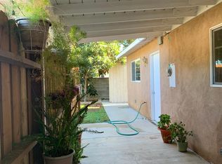 20903 Avenue San Luis #2, Woodland Hills, CA 91364