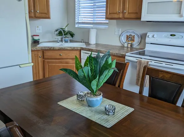 6738 E State Highway 150 #C-1, Sherrills Ford, NC 28673