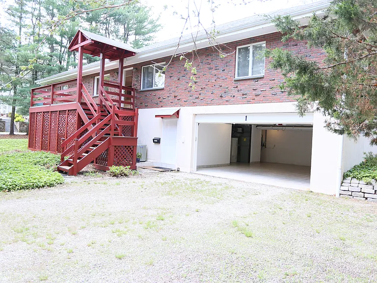 1 Piper Rd — Photo 6