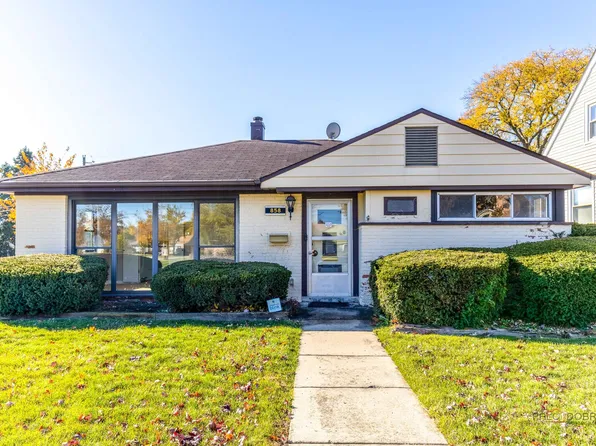 858 E Grant Dr, Des Plaines, IL 60016