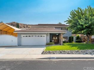 28946 Lotusgarden Dr, Santa Clarita, CA 91387