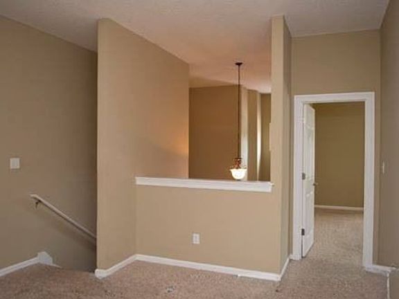 4th image of 1708 W Hill Ave #11499923