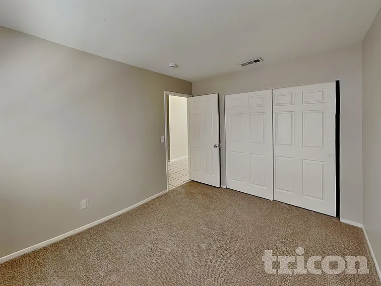 5703 Roundrock Dr — Photo 11