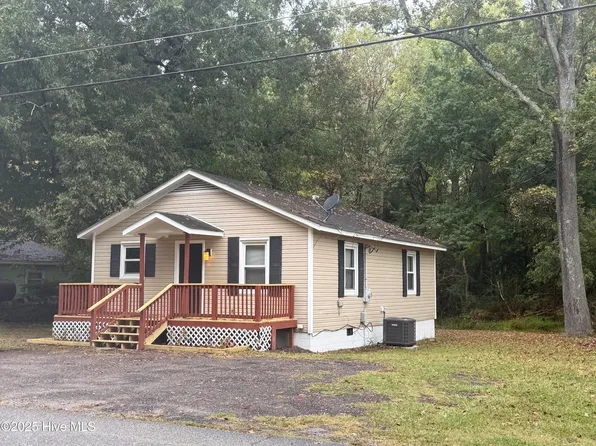 218 Warren Avenue, Bunn, NC 27508