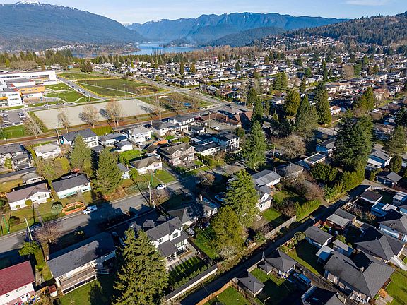 4th image of 6370 Napier St Lot 1