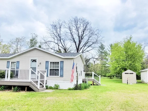 8326 S Delaware Ave, Baldwin, MI 49304