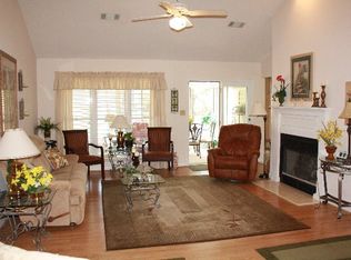 600 Stonewood Dr, Greenwood, SC 29649