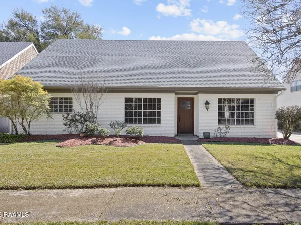 208 Bambi Dr, Lafayette, LA 70503