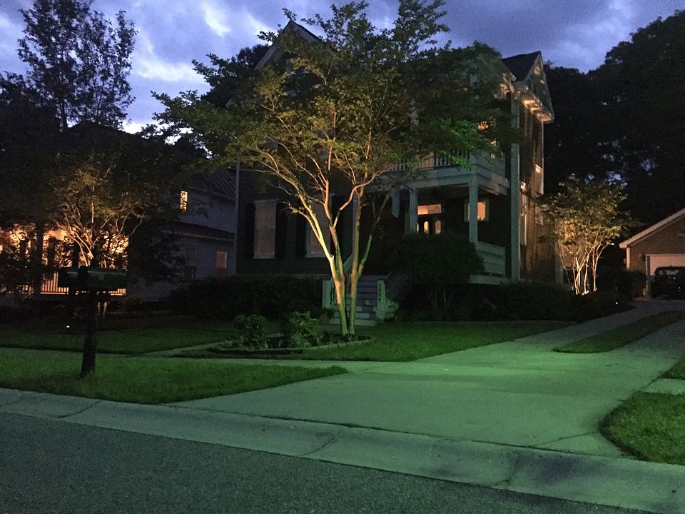 2nd image of 2115 Atherton Rd