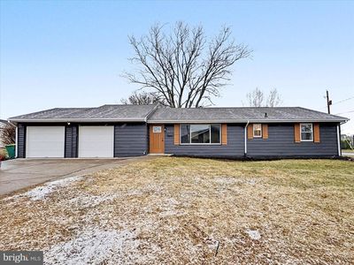 215 Saint Johns Church Rd, Camp Hill, PA, 17011