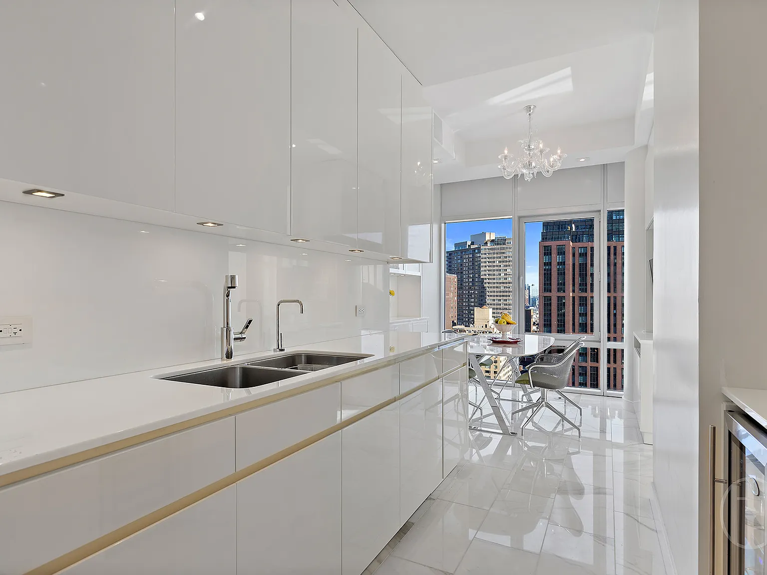 310 East 53rd Street — Photo 3