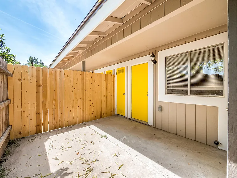 701 S Encina St #A — Photo 17