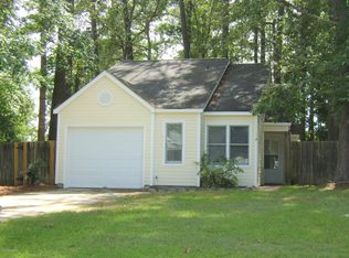 114 Broadleaf Dr, Jacksonville, NC 28546