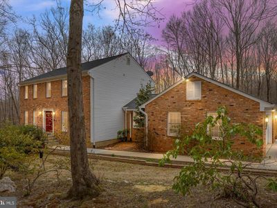 4911 Stonehurst Dr, Woodbridge, VA, 22192