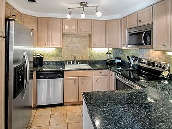5th image of 6211 W Northwest Hwy APT 501