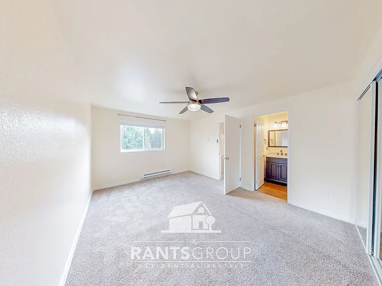 220 Israel Rd SW #J6 — Photo 16