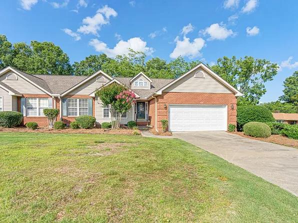 102 Orchard Park Dr, Greenwood, SC 29649