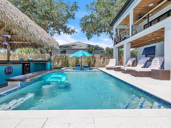 2nd image of 9470 COLONY DRIVE