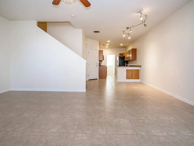 3720 82nd Avenue Cir E #102 — Photo 3