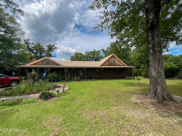 1997 Vernal River Rd, Lucedale, MS 39452