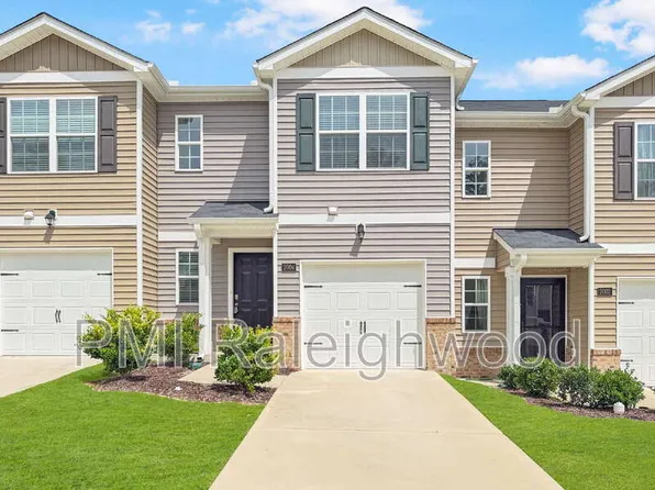 2004 Gracie Ln, Carthage, NC