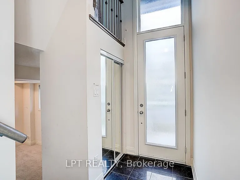84 William Saville St — Photo 2