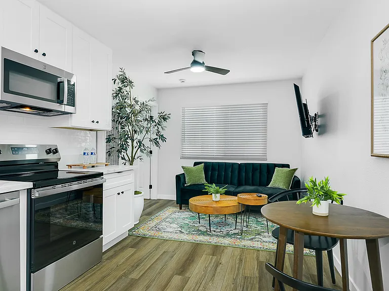 STAGED ROOM PHOTO. NOTE: FURNISHINGS ARE NOT INCLUDED.