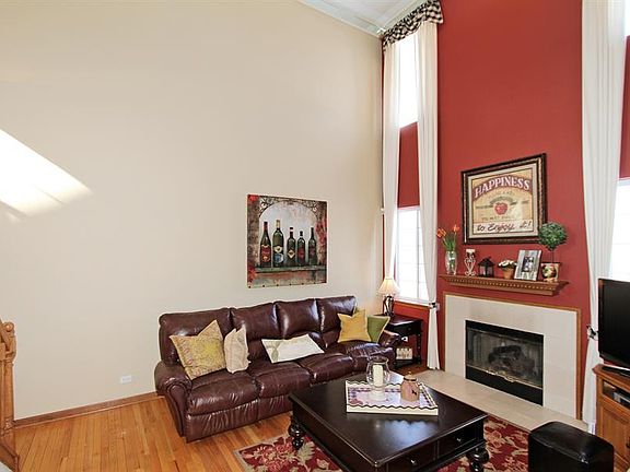 4th image of 953 March St