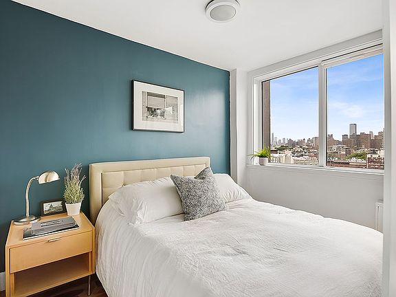 4th image of 333 E 14th St APT 10G
