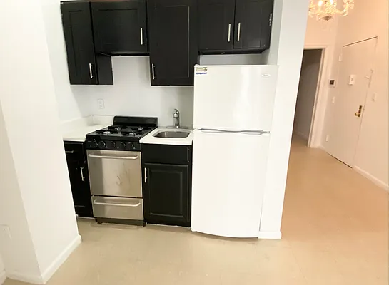 Rented by (LEGACY NOT ACTIVE) DiGiulio Group Real Estate, LLC | media 14