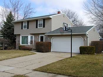 1st image of 927 London Dr