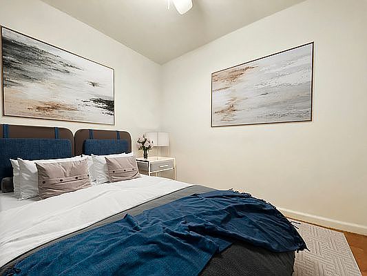 2nd image of 310 W 49th St APT 3D