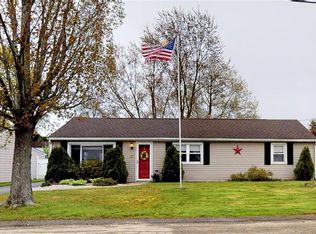 20 Primrose Rd, Bristol, RI 02809